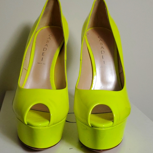 Casadei Fluo Giallo - Picture 1 of 5